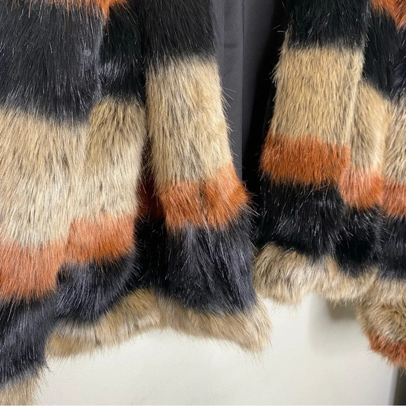 ✨NWT Revolve Tularosa Multi 70s Stripe Harkin Faux Fur Vegan Jacket Coat Large - Picture 8 of 12